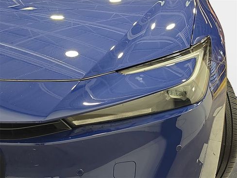 Used 2026 Toyota Prius SE image 30