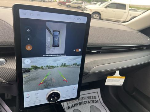 New 2024 Ford Mustang Mach-E Premium image 25