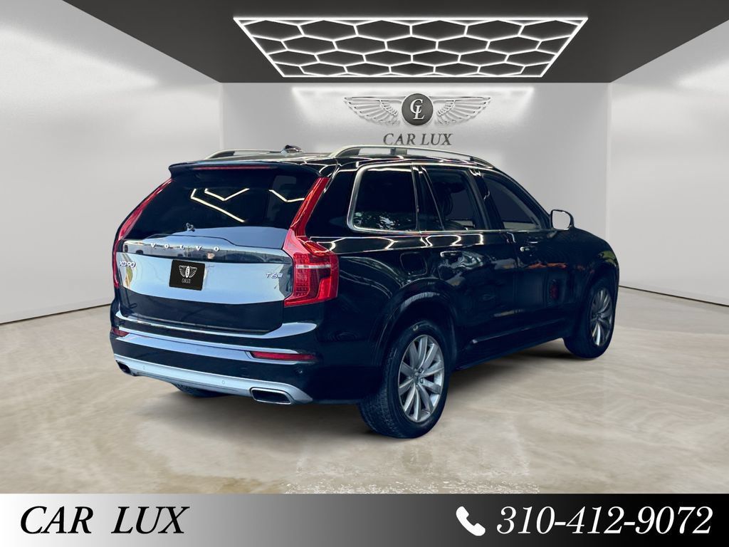 Used 2017 Volvo XC90 T6 Momentum AWD/4WD image 5
