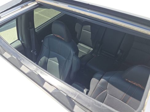 Certified 2022 Honda Pilot TrailSport image 4
