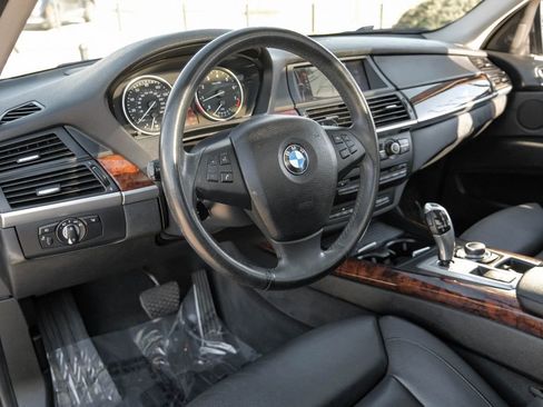 Used 2013 BMW X5 xDrive50i image 12
