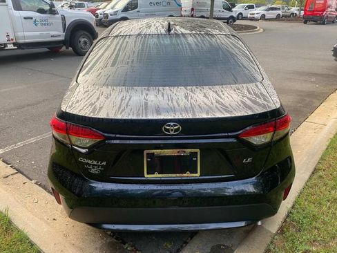 Used 2022 Toyota Corolla LE FWD image 30