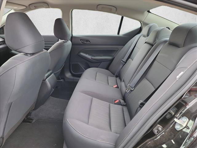 Used 2025 Nissan Altima 2.5 SV FWD image 14