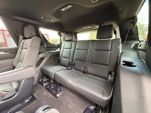 Used 2025 Cadillac Escalade Sport w/ Touring Package AWD/4WD image 31