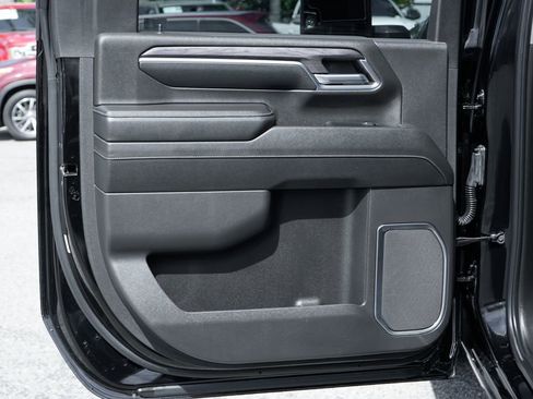 Used 2024 Chevrolet Silverado 2500 LTZ w/ LTZ Premium Package AWD/4WD image 34