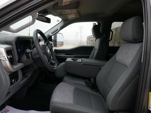 New 2026 Ford F250 XLT w/ XLT Premium Package image 14