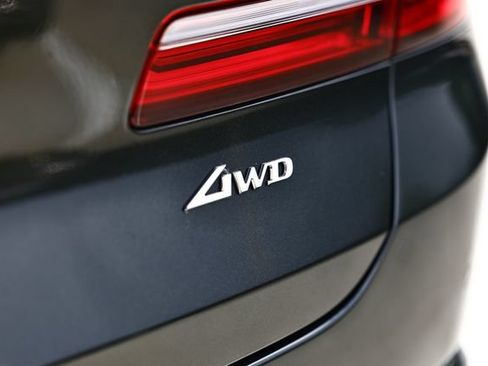 Used 2025 Genesis GV80 2.5T Select AWD/4WD image 10
