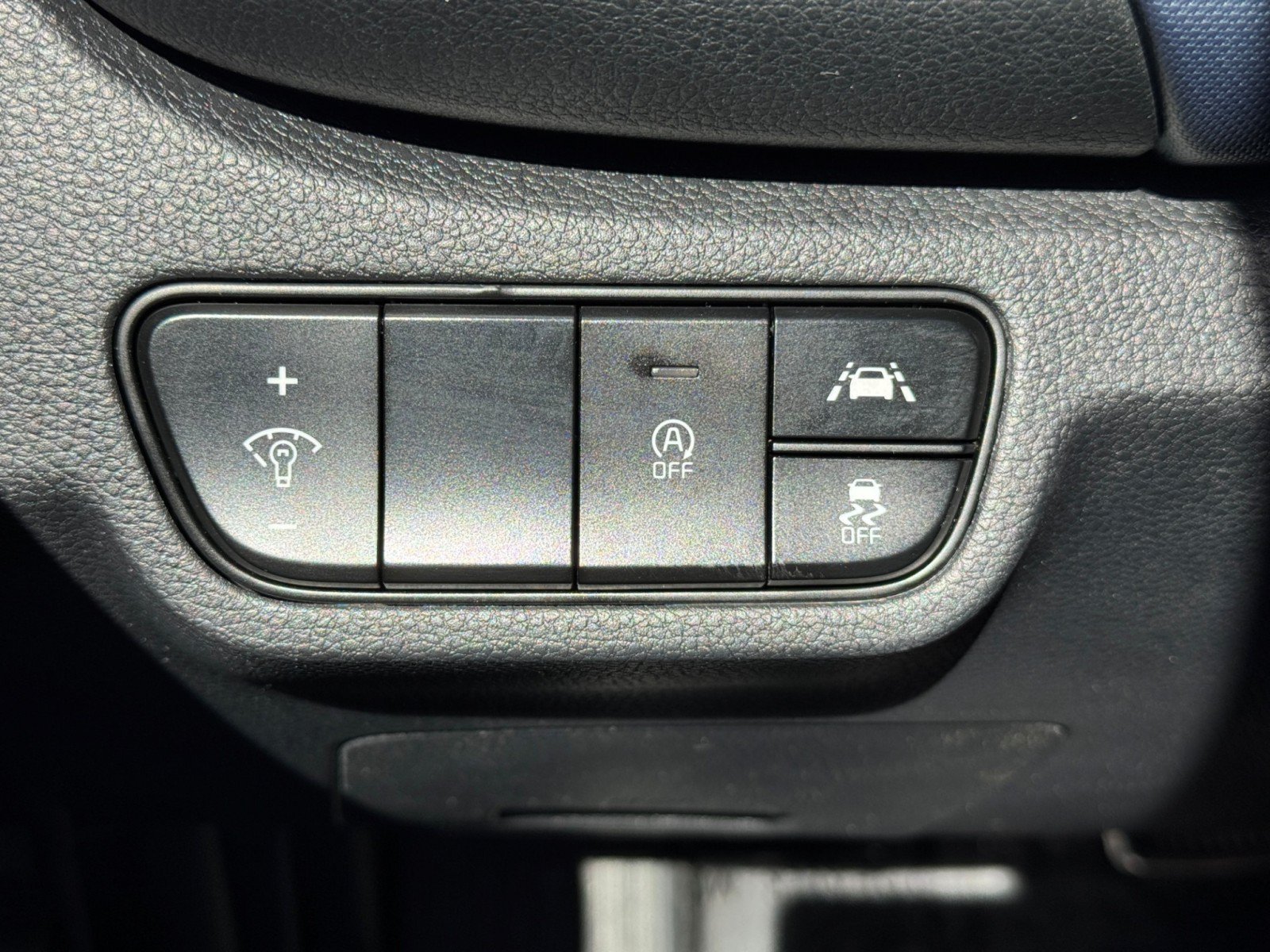 Used 2022 Kia Seltos S FWD image 16