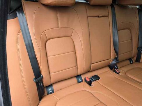 New 2026 Jaguar F-PACE R-Dynamic S image 17