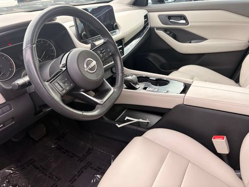 Certified 2023 Nissan Rogue SL w/ SL Premium Package FWD image 18