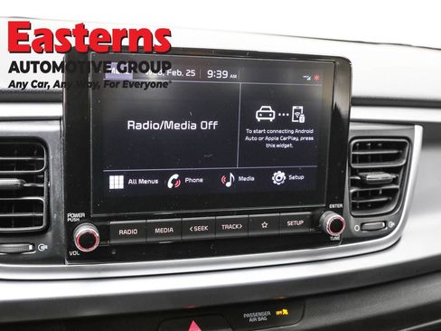 Used 2023 Kia Rio S w/ Technology Package image 19