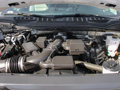 Used 2021 Ford F350 XL w/ Power Equipment Group image 12