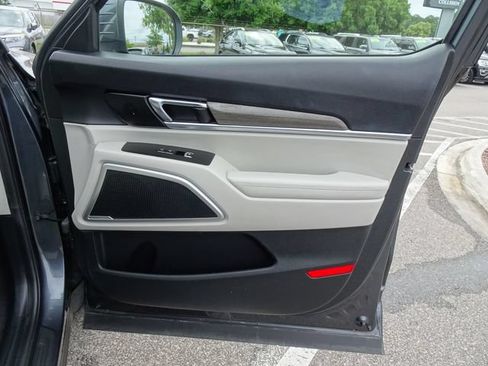 Used 2020 Kia Telluride EX FWD image 18