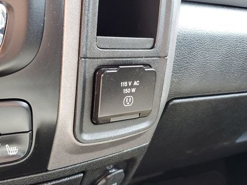 Used 2019 RAM 1500 Tradesman w/ SXT Plus Group AWD/4WD image 25
