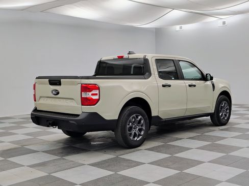 New 2025 Ford Maverick XLT w/ XLT Luxury Package AWD/4WD image 10