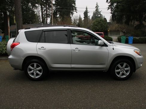 Used 2007 Toyota RAV4 Limited image 12