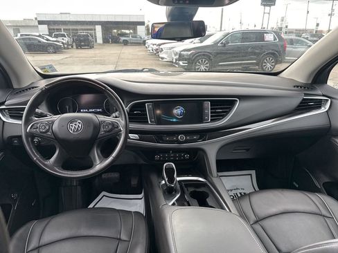 Used 2019 Buick Enclave Avenir w/ Avenir Technology Package image 9