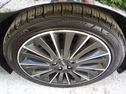 Used 2016 Lincoln MKZ w/ Equipment Group 300A Reserve image 15