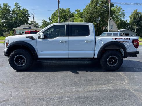 Used 2025 Ford F150 Raptor AWD/4WD image 4