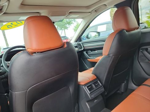 Certified 2026 MAZDA CX-50 Meridian Edition w/ Apex Package AWD/4WD image 10