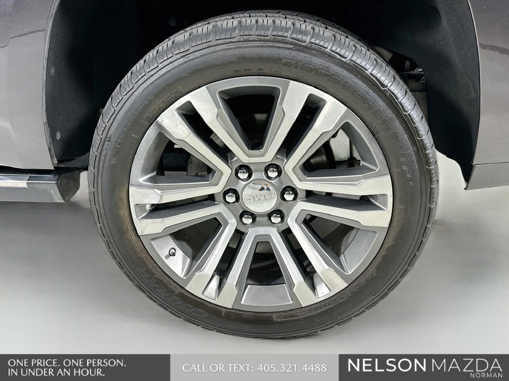 Used 2018 GMC Yukon Denali w/ Denali Ultimate Package AWD/4WD image 35