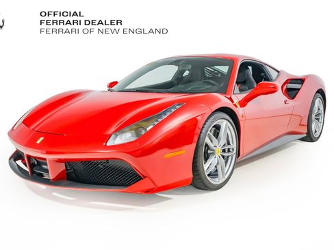 Used 2018 Ferrari 488 GTB image 1