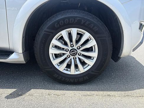 Certified 2024 Nissan Armada SV AWD/4WD image 12