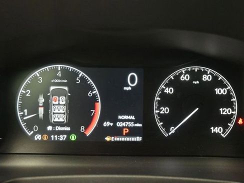 Used 2025 Honda Pilot Touring image 31