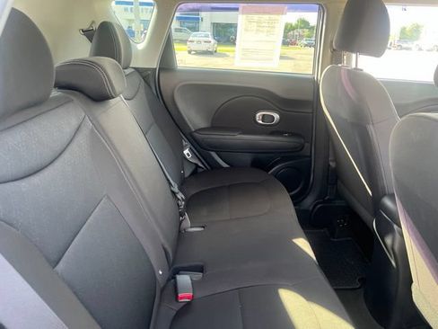 Used 2017 Kia Soul w/ Convenience Package FWD image 29