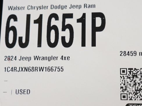 Used 2024 Jeep Wrangler Unlimited image 29