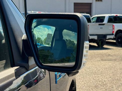 New 2025 Ford F150 Lightning Flash AWD/4WD image 12