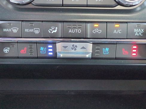 New 2025 Ford F150 Lariat w/ Equipment Group 502A High image 23