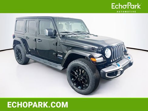 Used 2022 Jeep Wrangler Sahara w/ Cold Weather Group image 1
