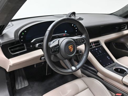 Used 2021 Porsche Taycan Turbo S image 6