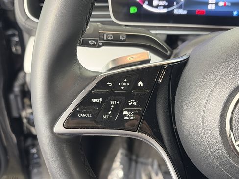 Certified 2025 Mercedes-Benz GLS 450 4MATIC image 31