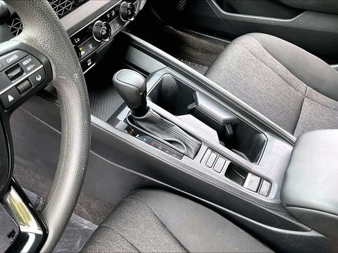 Used 2024 Honda Accord LX image 13