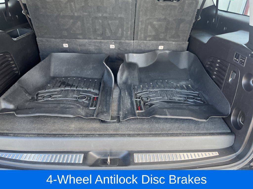 Used 2018 Chevrolet Suburban Premier AWD/4WD image 40