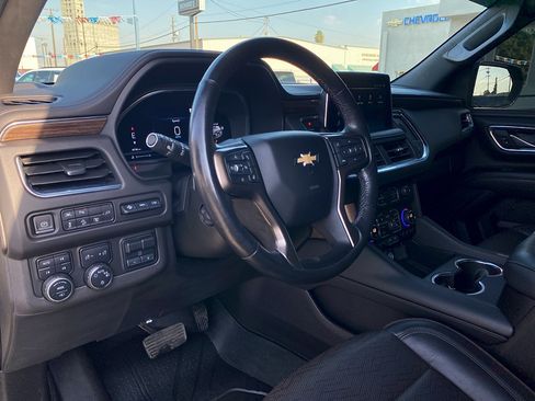 Used 2022 Chevrolet Tahoe High Country AWD/4WD image 25