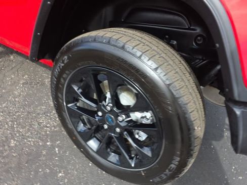 Used 2025 Jeep Wrangler Unlimited Sahara w/ Safety Group image 58