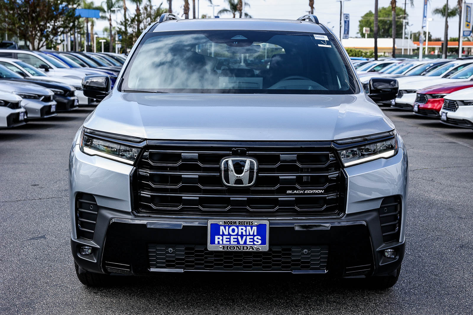 New 2026 Honda Pilot Black Edition image 2