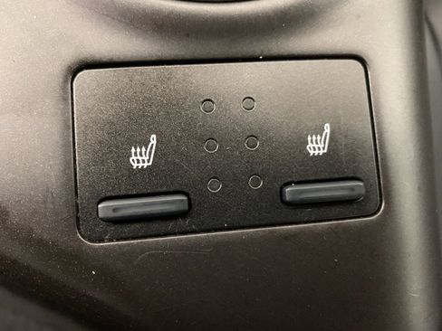 Used 2023 Toyota Camry XSE image 15