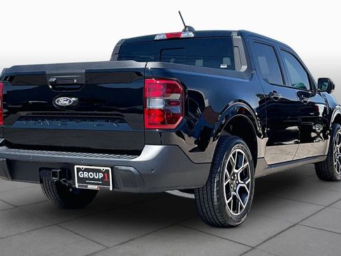Used 2025 Ford Maverick Lariat w/ 4K Tow Package AWD/4WD image 12
