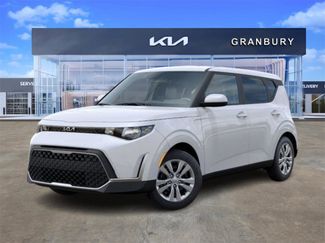 New 2025 Kia Soul LX image 1