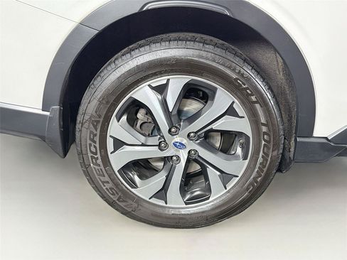 Used 2020 Subaru Outback Limited AWD/4WD image 35