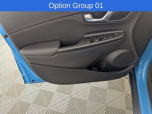 Used 2023 Hyundai Kona Limited AWD/4WD image 11