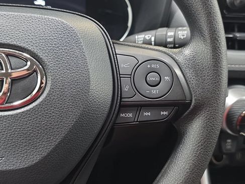 Certified 2025 Toyota RAV4 XLE AWD/4WD image 14