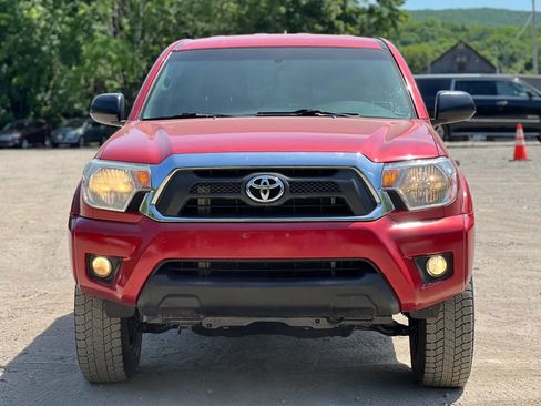 Used 2015 Toyota Tacoma 4x4 Access Cab V6 w/ SR5 Package image 1