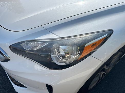 Used 2019 Kia Stinger RWD image 6