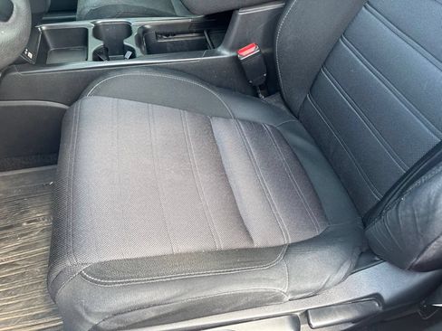 Used 2020 Honda CR-V LX image 12