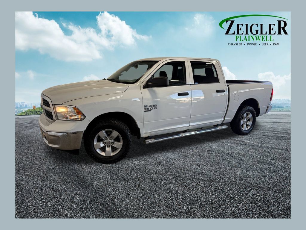 Used 2019 RAM 1500 ST w/ SXT Appearance Group AWD/4WD image 1